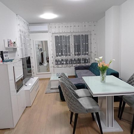 Apartment M & N Banja Luka Bagian luar foto