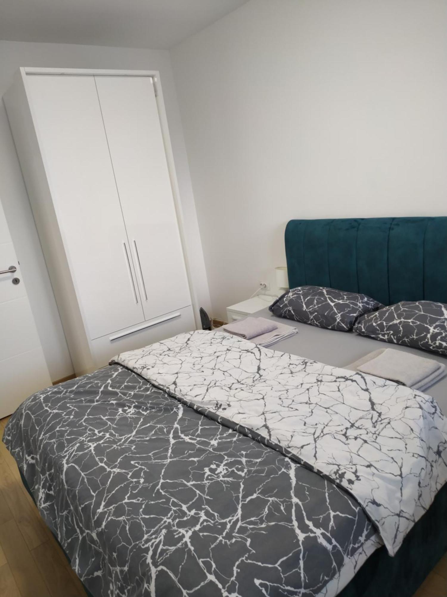 Apartment M & N Banja Luka Bagian luar foto